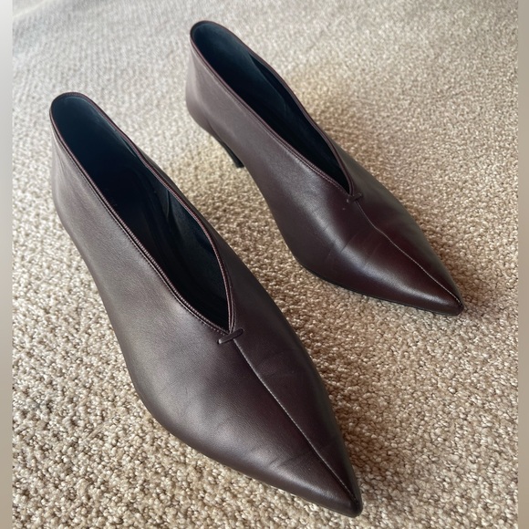 Celine Aubergine low pump - Picture 2 of 7
